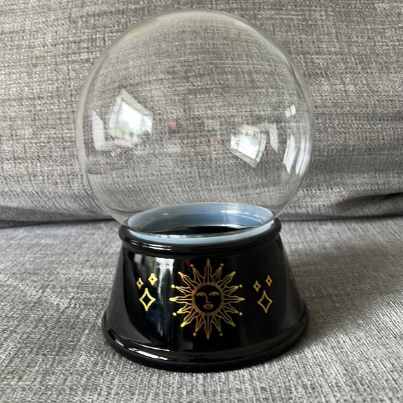 Target 2023 - NWT - Glass Fortune Teller Crystal Ball Container - Picture 11 of 12